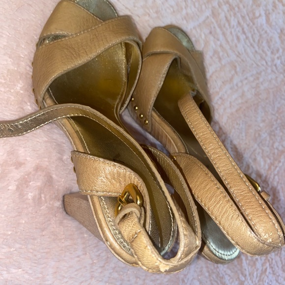 Authentic Prada sandals - Picture 5 of 10